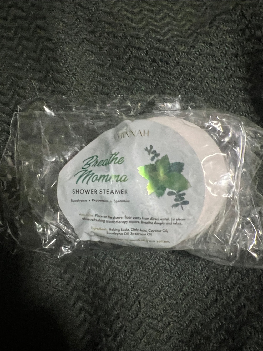 Aminnah Breathe Momma Shower Steamer - White